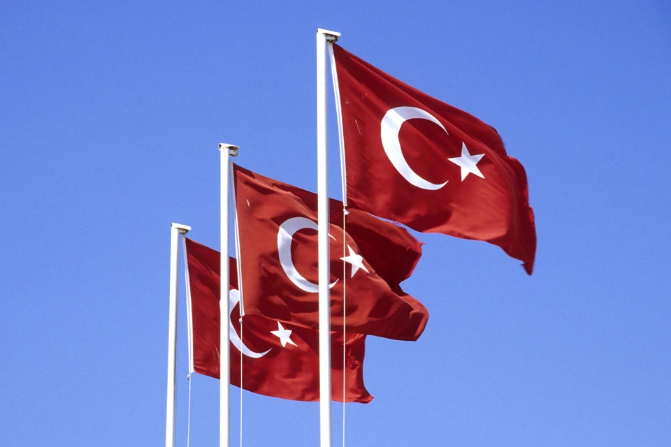 Охрана ряда российских консульских учреждений в Турции из-за последних событий усилена: