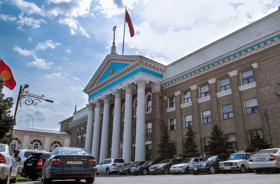 К разбирательствам подключилась мэрия.