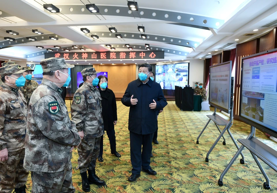 Председатель КНР Си Цзиньпин накануне посетил Ухань