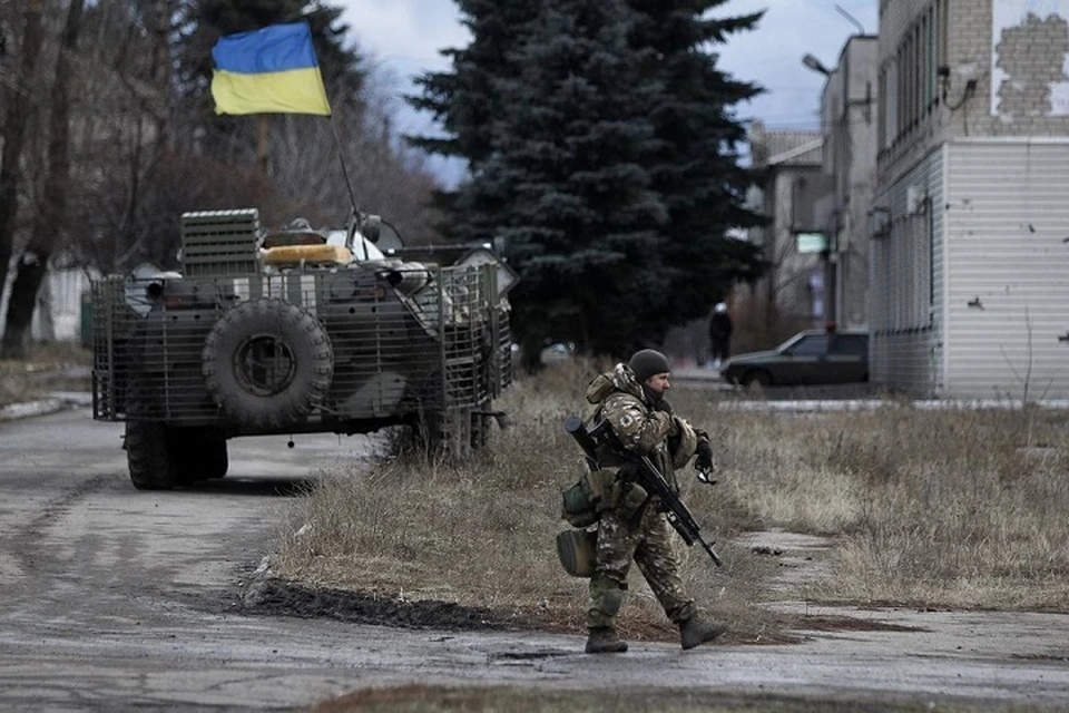 Размещая вооружение у жилых домов, Киев подвергает опасности местных жителей. Фото: warfiles.ru