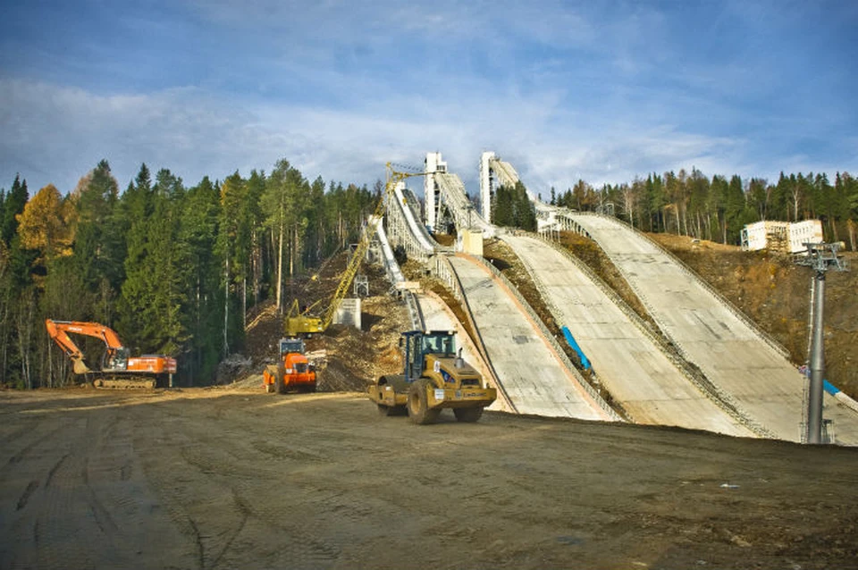 Завершить строительные работы на ЕКАД планируют к концу 2022 года