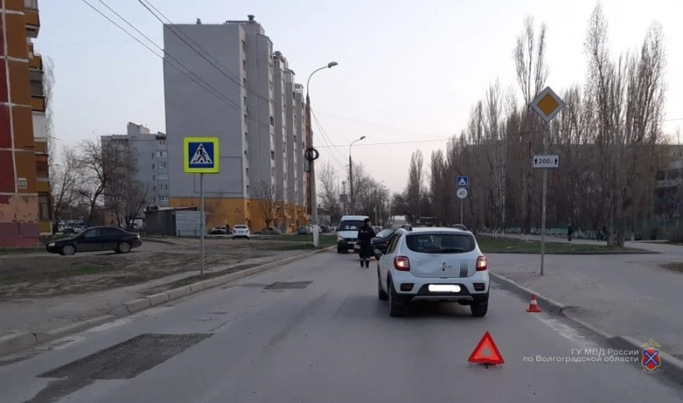 Под колесами иномарки оказалась 59-летняя женщина.