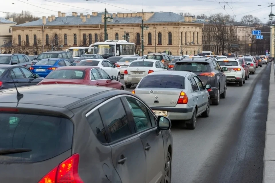 Почему в питере пробки