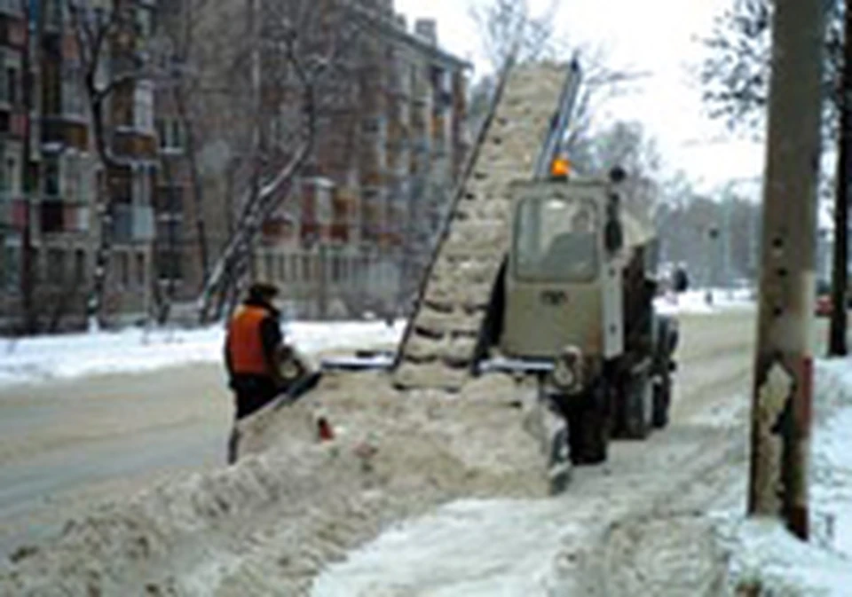 Если оставить автомобиль на улицах Рязани, ночью снегоуборочная техника может его повредить