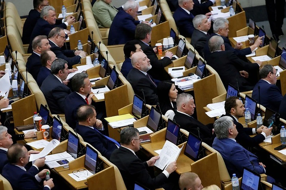 Депутаты Думы одобрили закон о переносе Дня окончания Второй мировой войны на 3 сентября