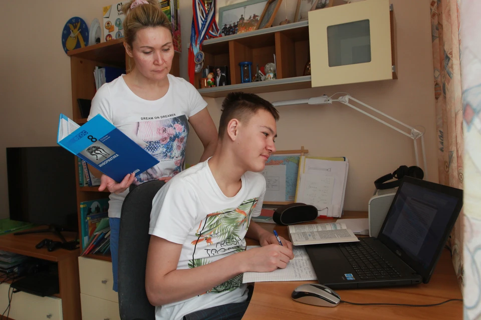 Дистанционное обучение в нижегородских школах началось 6 апреля.
