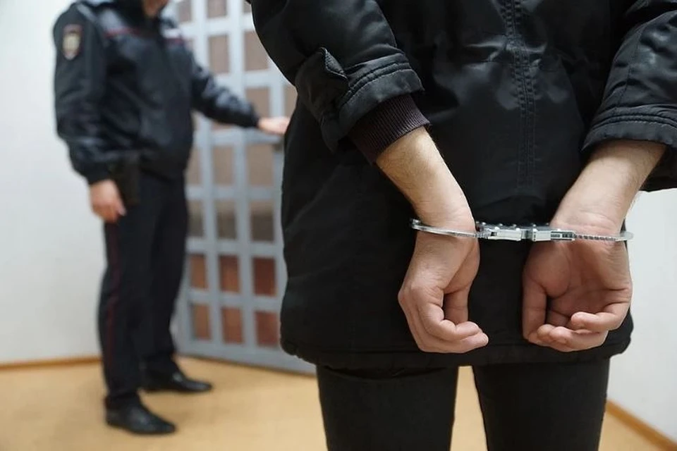 Грабителя задержали по горячим следам.