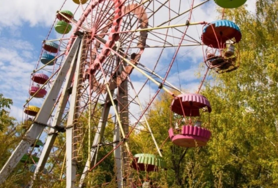 Колесо обозрения в Барнауле