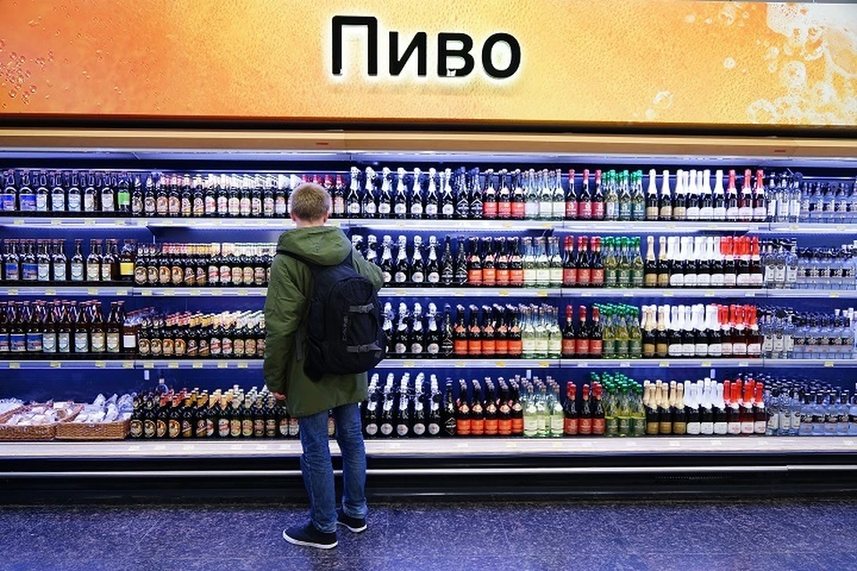 Решение об ограничении продажи горячительных напитков принял глава региона