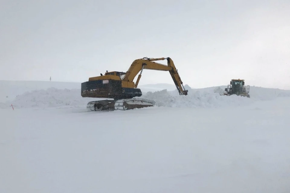 Снежное одеяло по дороге в Териберку поражает воображение. Фото: vk.com/my_teriberka