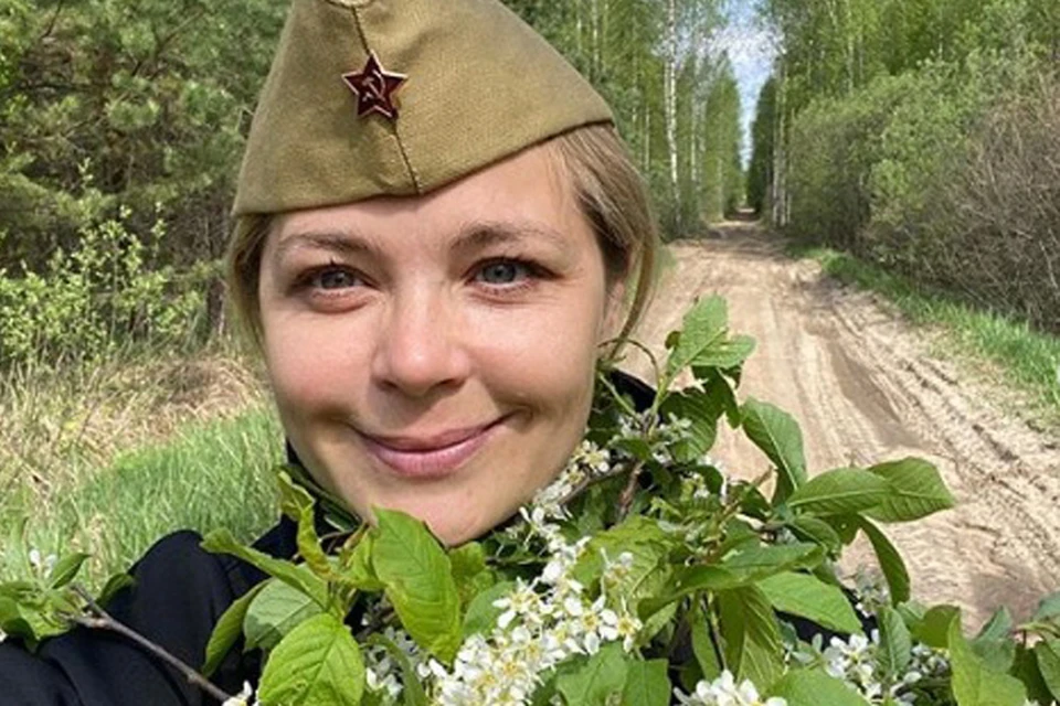 Звезда сериала "Акушерка" Ирина Пегова рассказала о ветеранах в своей семье.