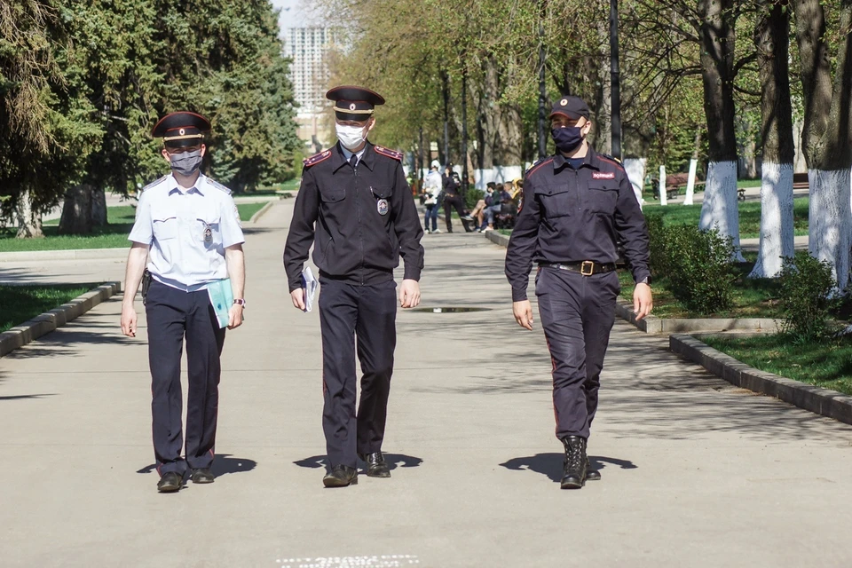 В некоторых муниципалитетах разрешили прогулки, но только парами и с дистанцией
