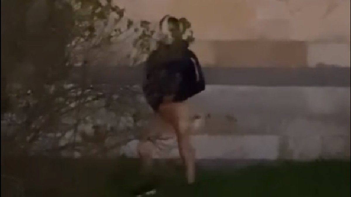 Жігіттер жариялаған қыздардың порно суреттері Немересі атасын трахает (порно көру)