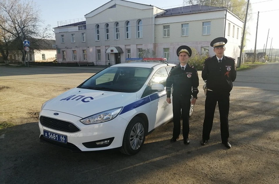 В настоящее время руководством межмуниципального отдела МВД России «Красноуфимский» решается вопрос о поощрении инспекторов дорожно- патрульной службы. Фото: пресс-служба ГУ МВД по Свердловской области