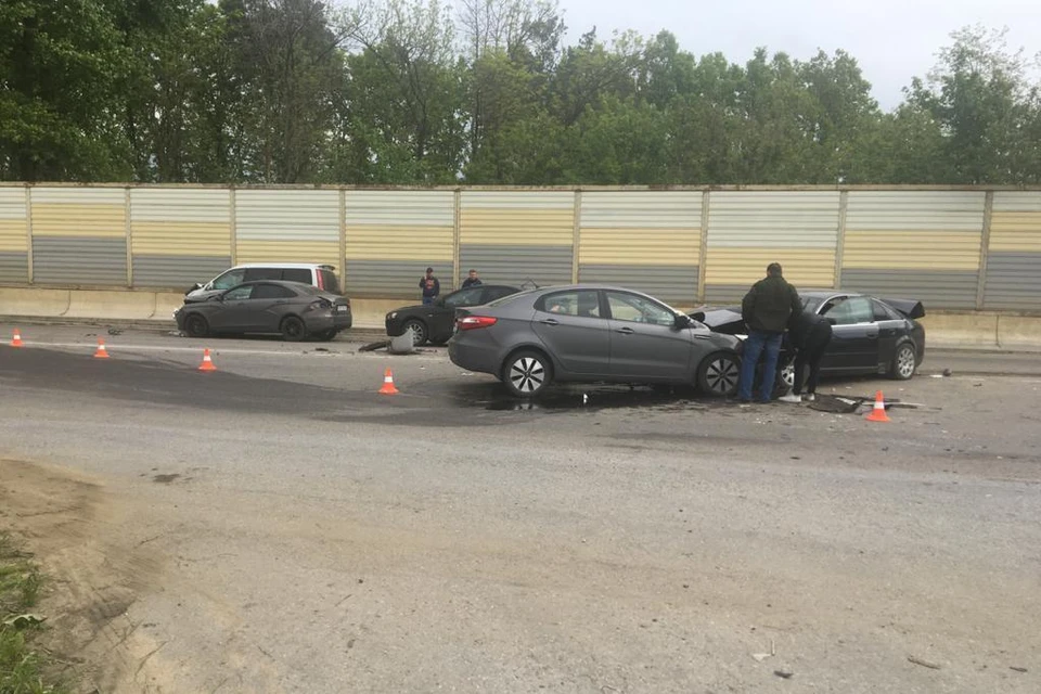 ДТП с четырьмя машинами в Липецке