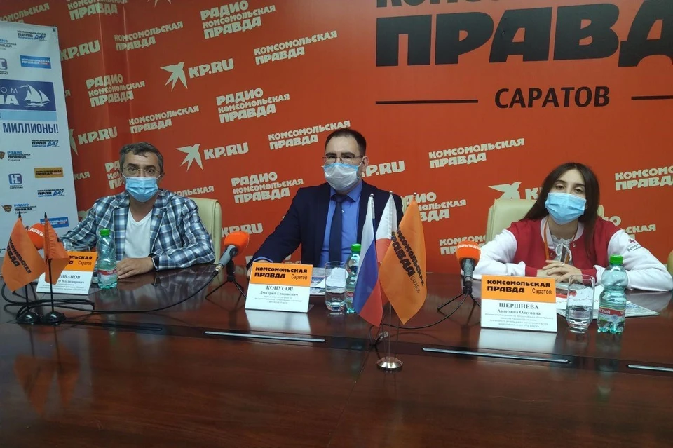В пресс-центре "Комсомольской правды" обсудили работу волонтеров движения "Мы вместе"