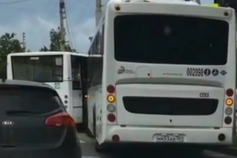 В Ростове столкнулись два автобуса. Фото: соцсети
