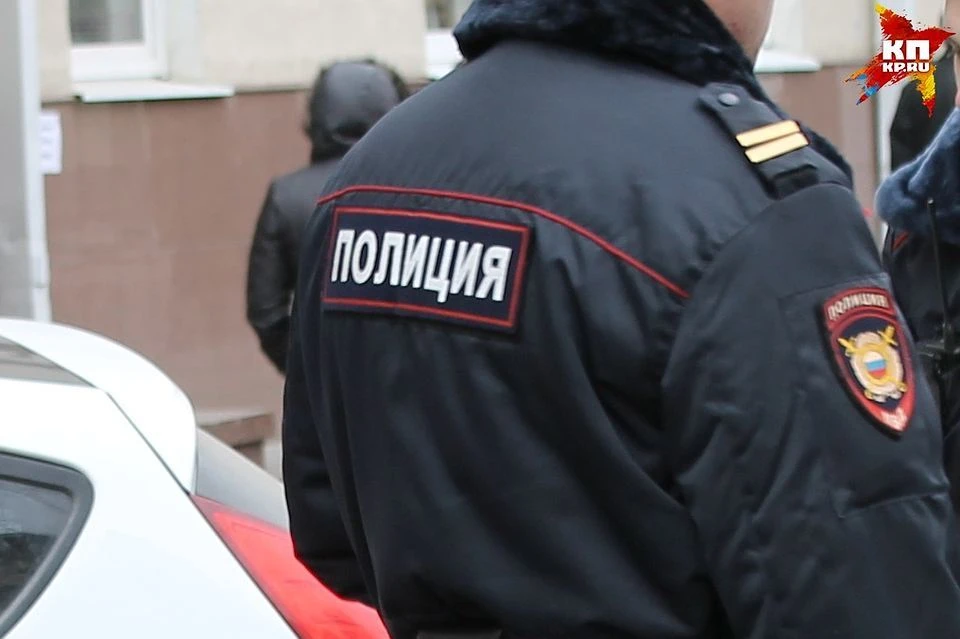 Женщину задержали и доставили в отдел полиции, там она призналась в жестоком избиении знакомого и краже денег.