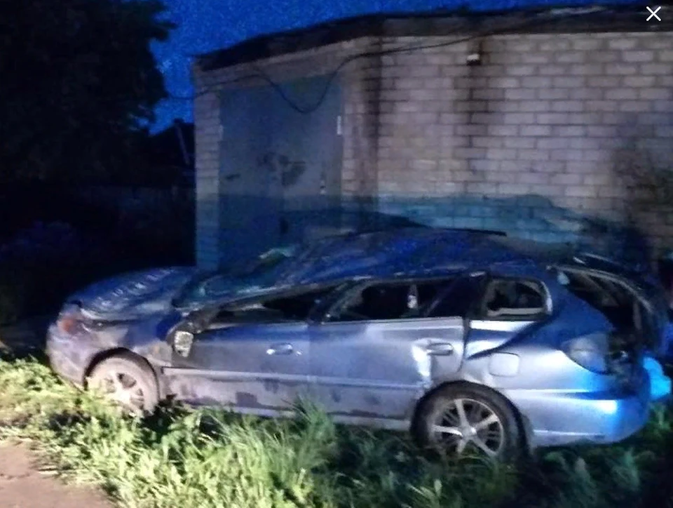 Водитель машины погиб на месте аварии. Фото: ГУ МВД по Пермскому краю.