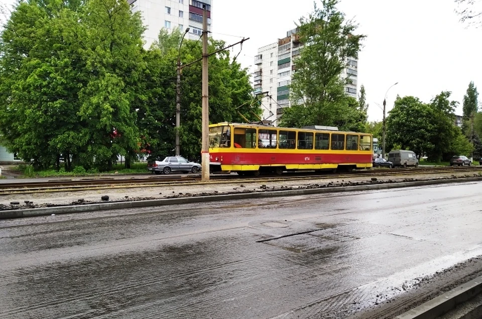 Весь городской пассажирский транспорт оборудован спутниковой системой ГЛОНАСС, сказали в мэрии