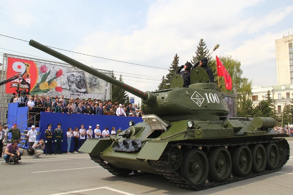 Зрителям разрешат посмотреть Парад на Соборной площади.