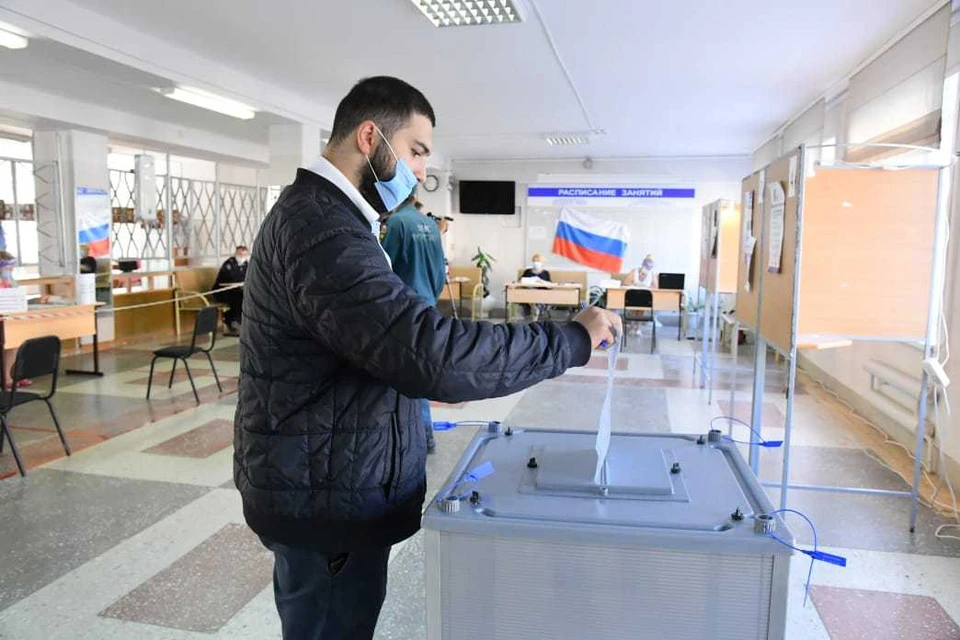 Сотни тысяч омичей уже сделали свой выбор.