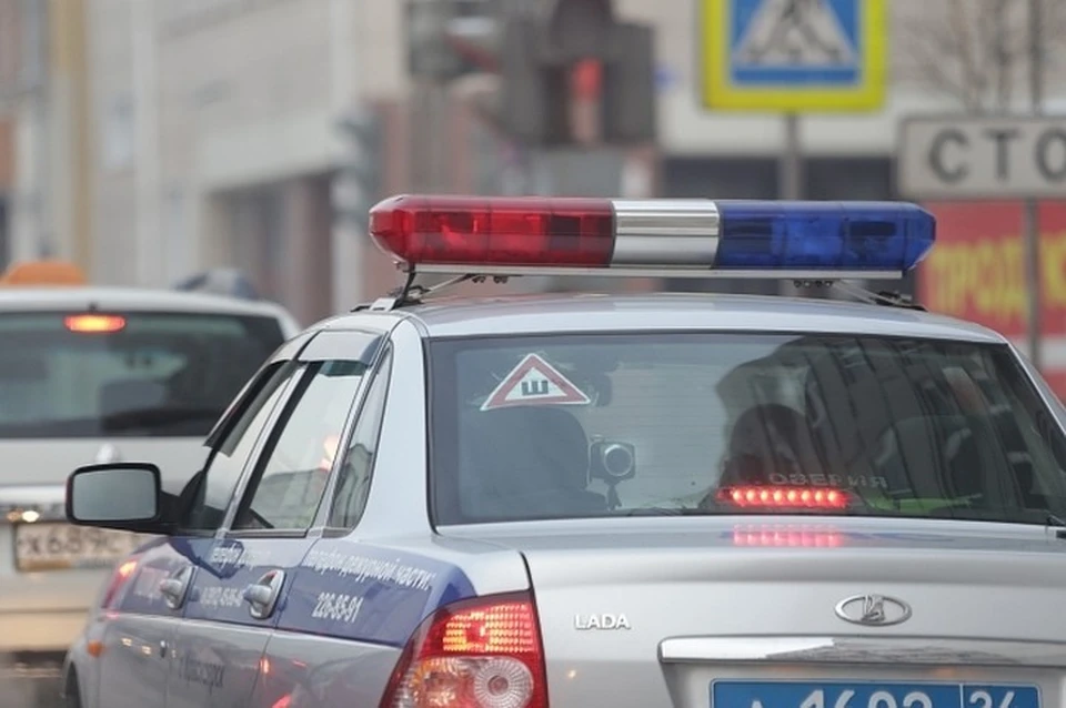 В Ростове полиция разыскивает мужчину, ограбившего банк