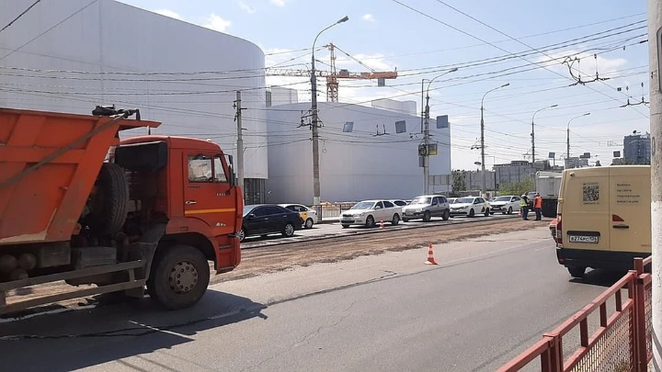 Мост давно не видел ремонта.