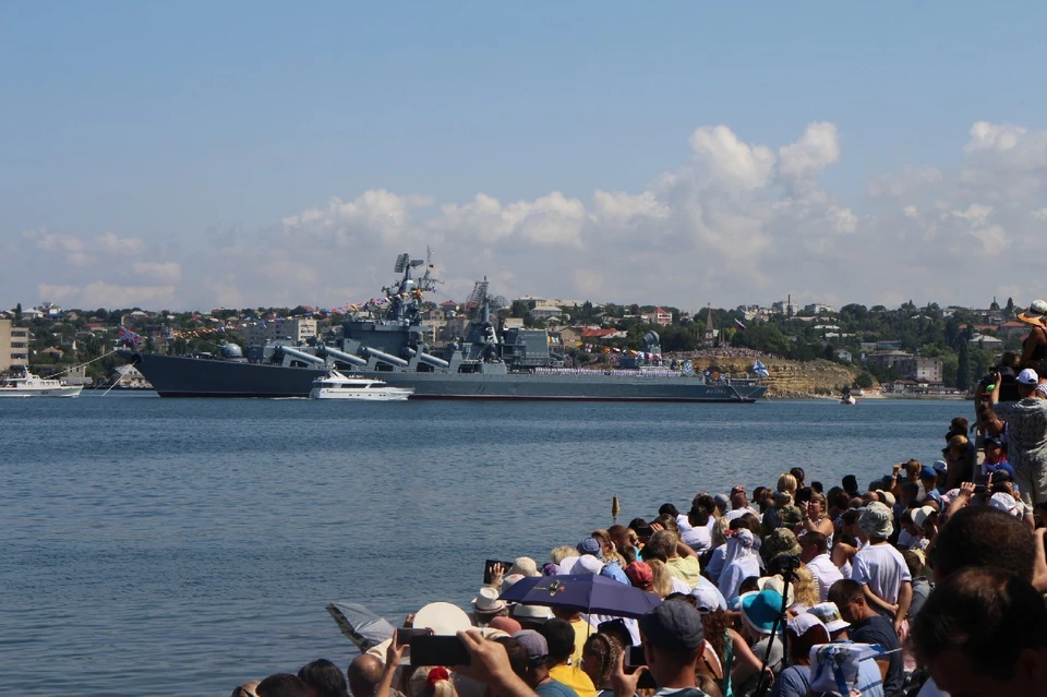 В Севастополе 26 июля пройдет парад кораблей.