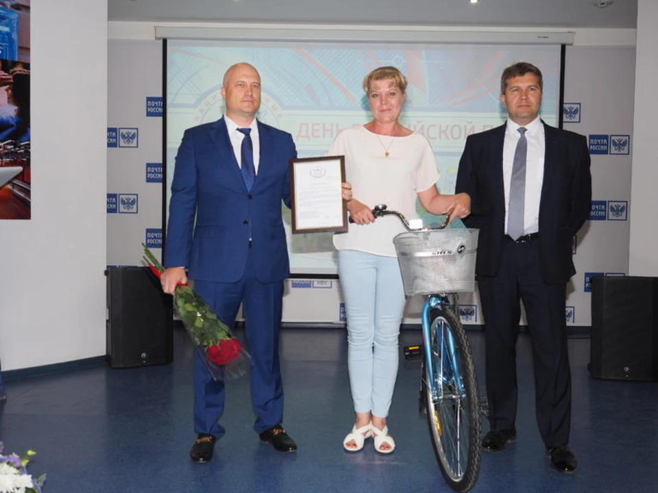 Елена Кравченко обрадовалась подарку