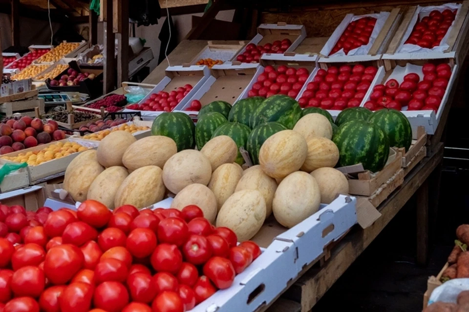 В Кузбассе изъяли 256 килограммов опасных овощей и фруктов
