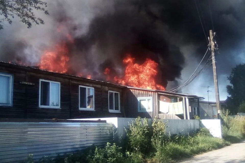 Погода в нижнем пальнике пермского края. Пожар в Пальниках. Пожар 12.07.2020 Пальники. Пожар в Пальниках Пермский край. Дурниха деревня горит.