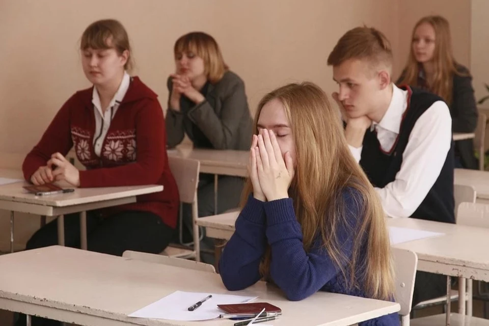 В этом году ЕГЭ по русском сдавали в два приема.