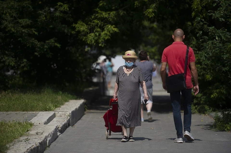 В Екатеринбурге сохраняются ограничительные меры для пожилых горожан