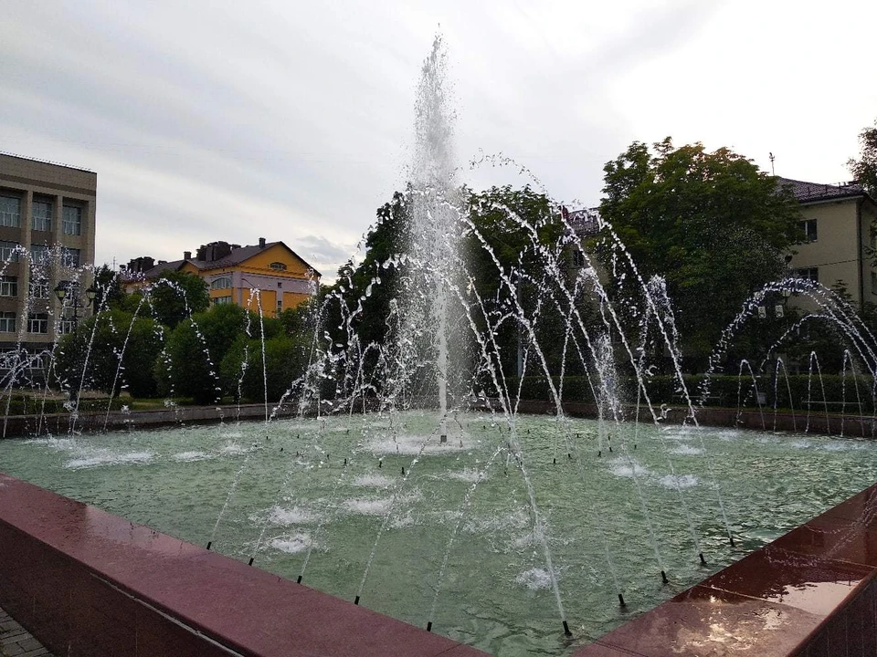 Два фонтана возобновили работу в Смоленске. Фото: администрация Смоленска.