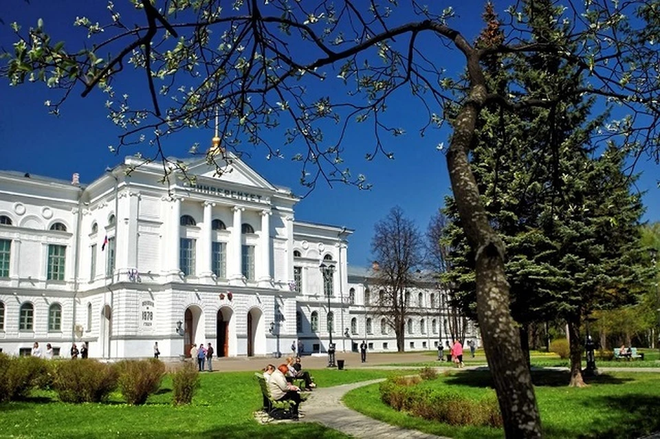В ТГУ через студенческую биржу труда этим летом нашли подходящую работу 232 иностранных студента.