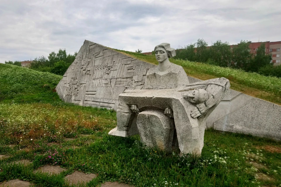 Прокуратура начала проверку по факту осквернения мемориала.