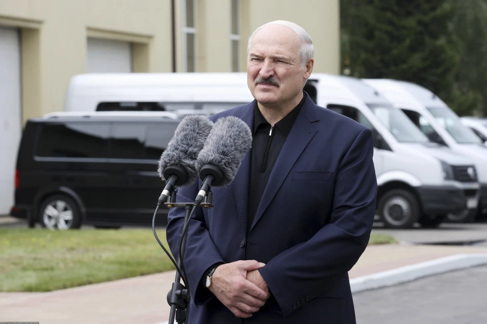 Лукашенко отправился с проверкой на агрокомбинат «Дзержинский»