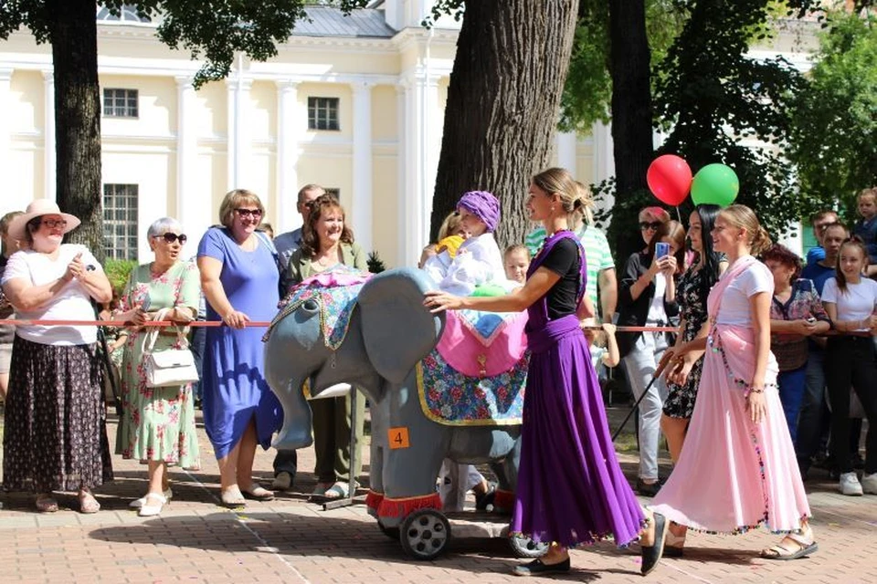 В Калуге прошёл традиционный парад.