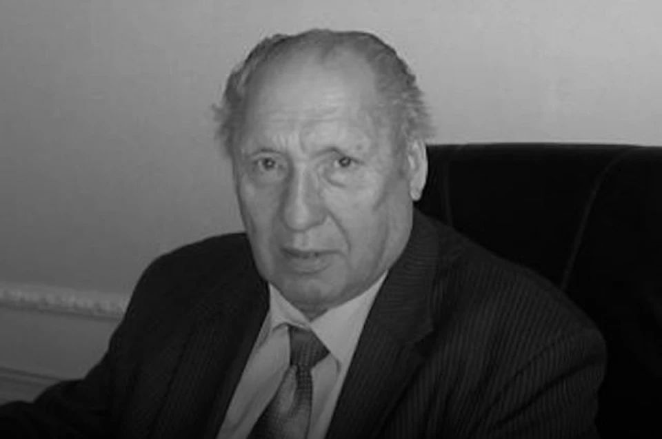 Максим Леонов наградил ветеранов Великой Отечественной войны - KP.RU
