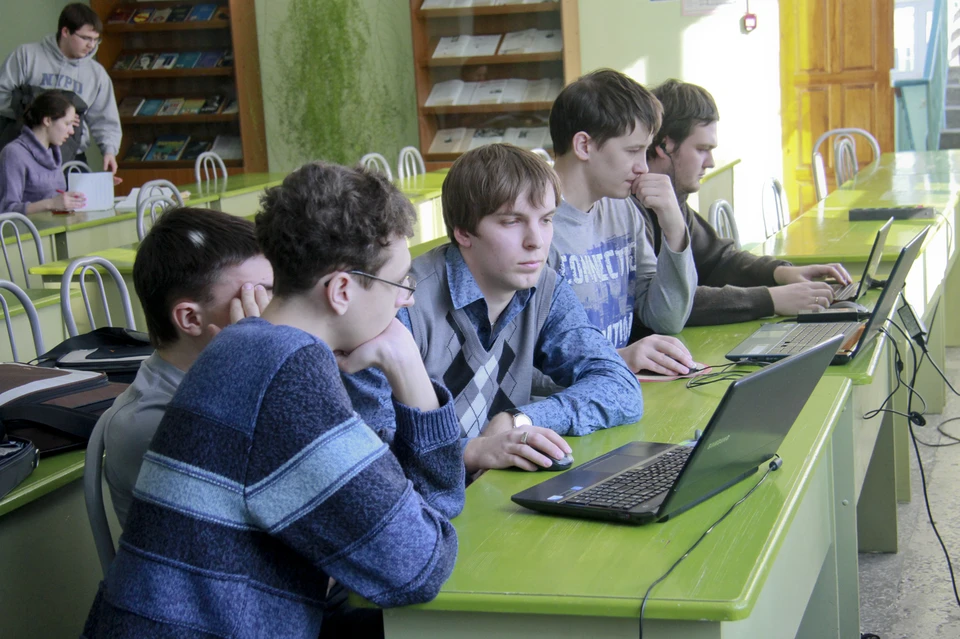 Техника была приобретена в рамках реализации федерального проекта «Цифровая образовательная среда» национального проекта «Образование».