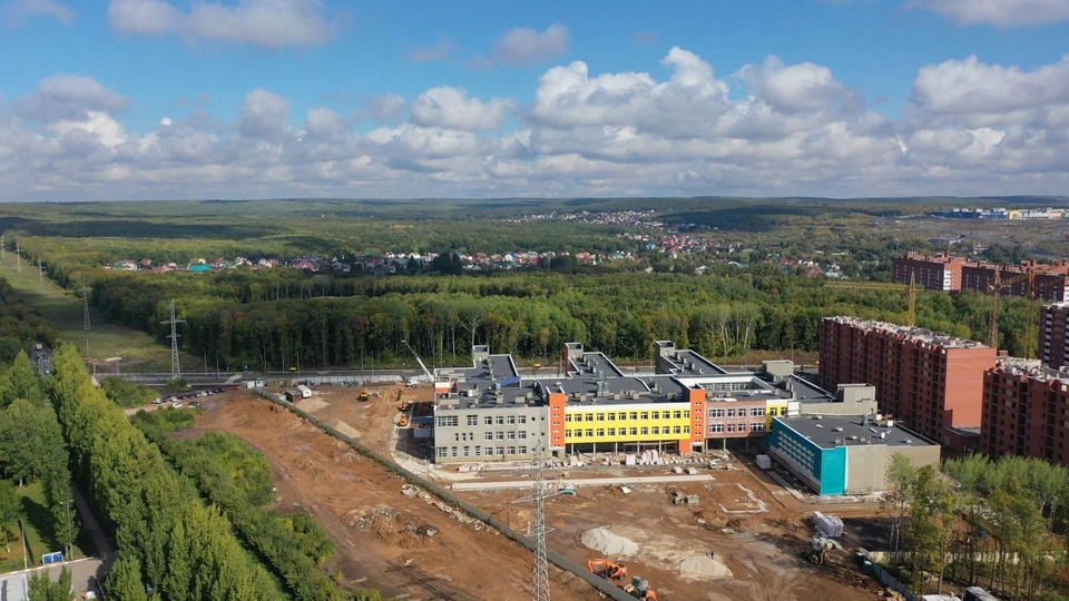 Строительство школы в «Новой Самаре» началось в прошлом году.