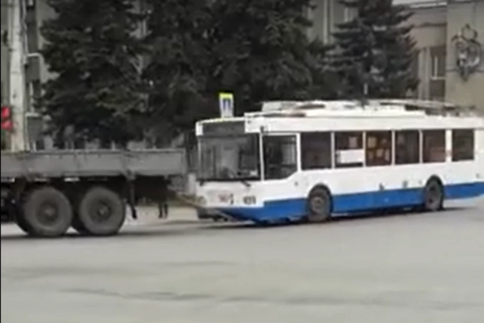 В ближайшее время троллейбусы доставят в Ярославль. ФОТО: скриншот с видео группа "Троллейбус шинами шуршит" во ВКонтакте
