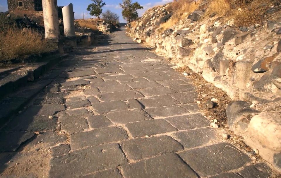 Где была царская дорога. Царская дорога Ахеменидов. Дороги в древнем Риме. Римские мощеные дороги. Колейные дороги древней Греции.