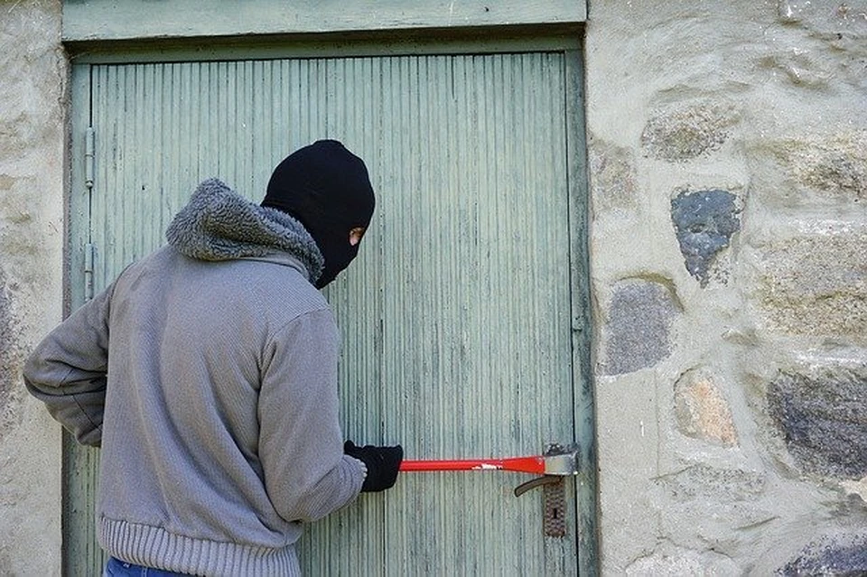 В Нягани поймали злоумышленника, который совершал кражи на дачах