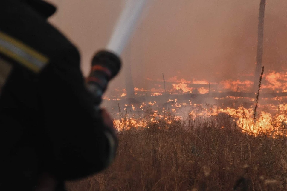 В Борисоглебске горение продолжается - огонь не локализован