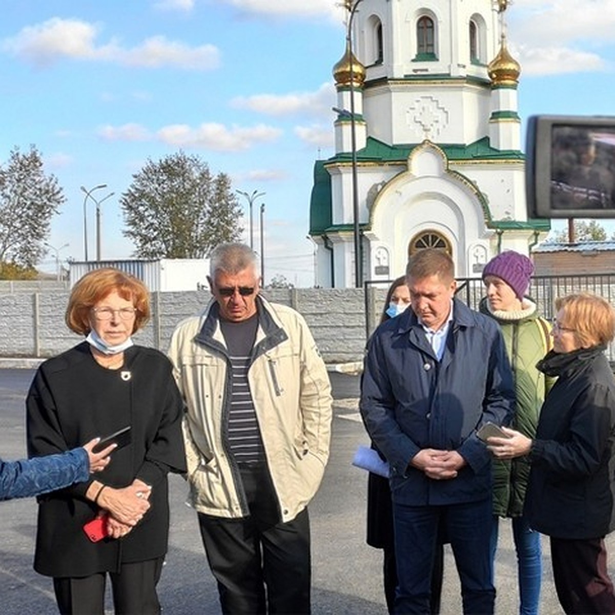 Депутаты Красноярского горсовета проверили состояние городских кладбищ -  KP.RU