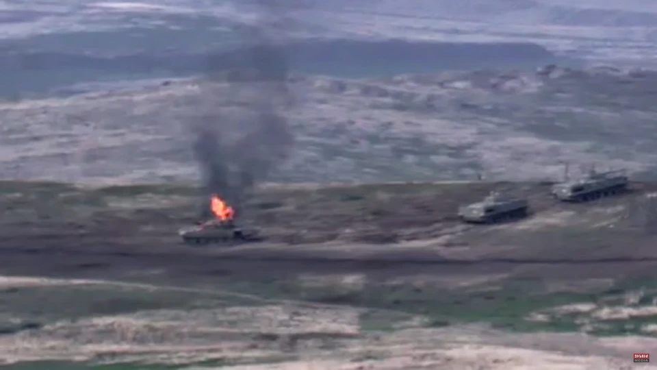 Вооруженные силы Армении сбили вертолет в ходе боев в Карабахе