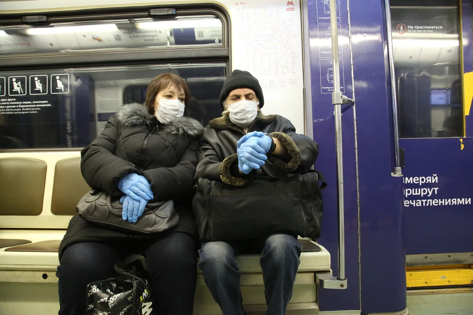 Ко второй половине декабря Россию ждет второй пик заболеваемости корнавирусом.