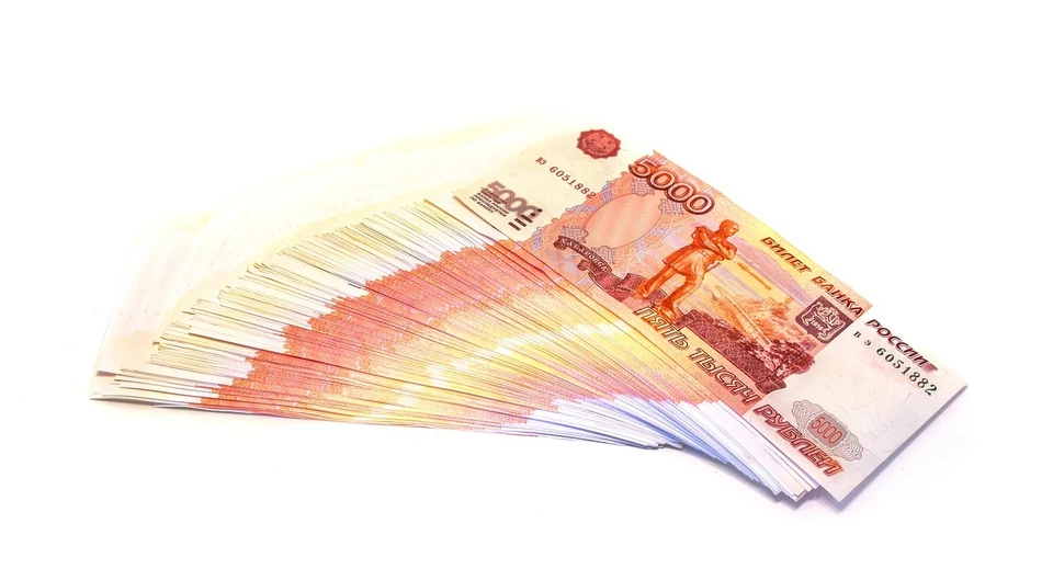 Бухгалтер из Губкинского задолжала бюджету страны 23 миллиона рублей